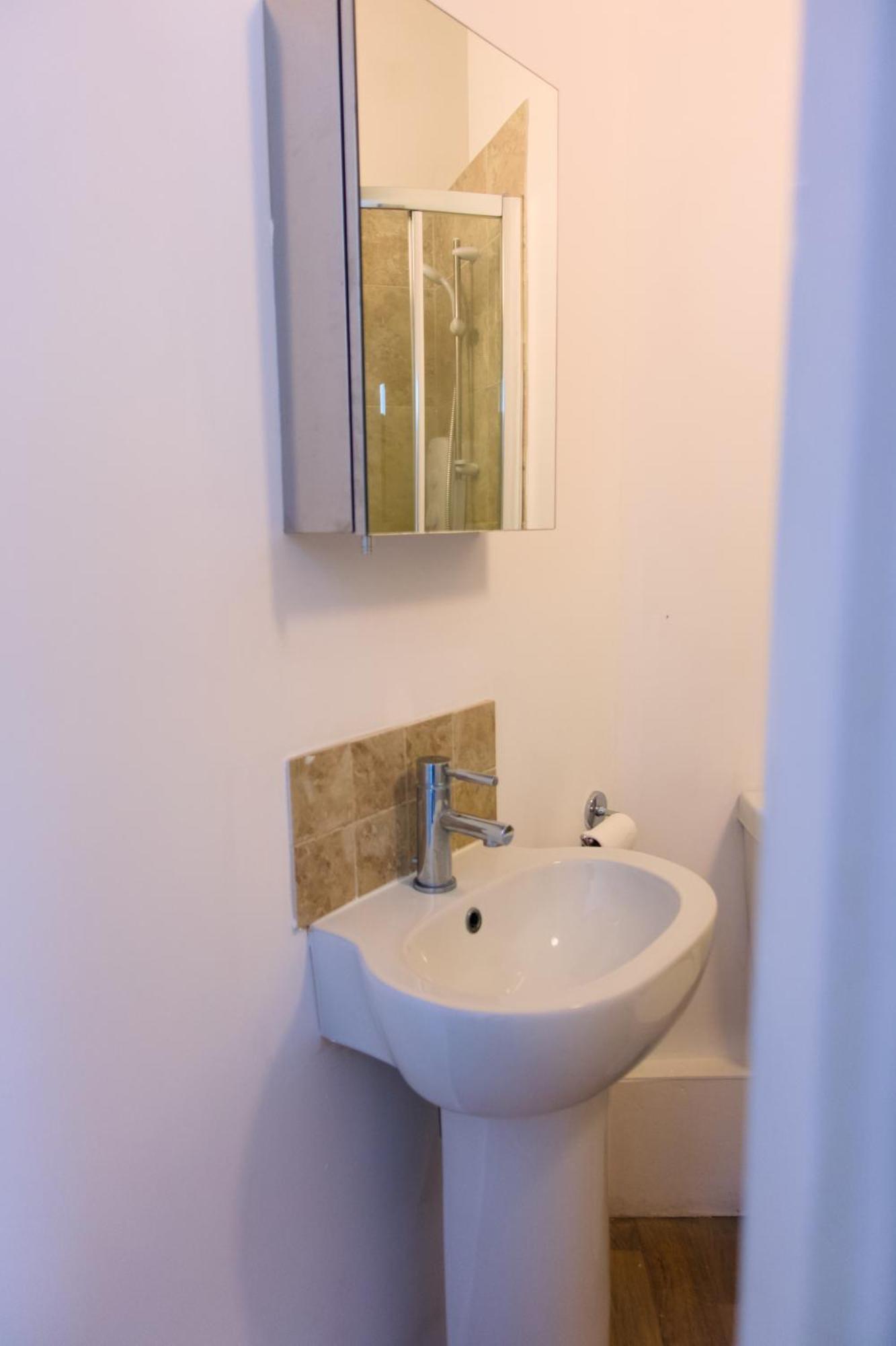 1 Bedroom Apartment - The Opal Τσέλτενχαμ Εξωτερικό φωτογραφία