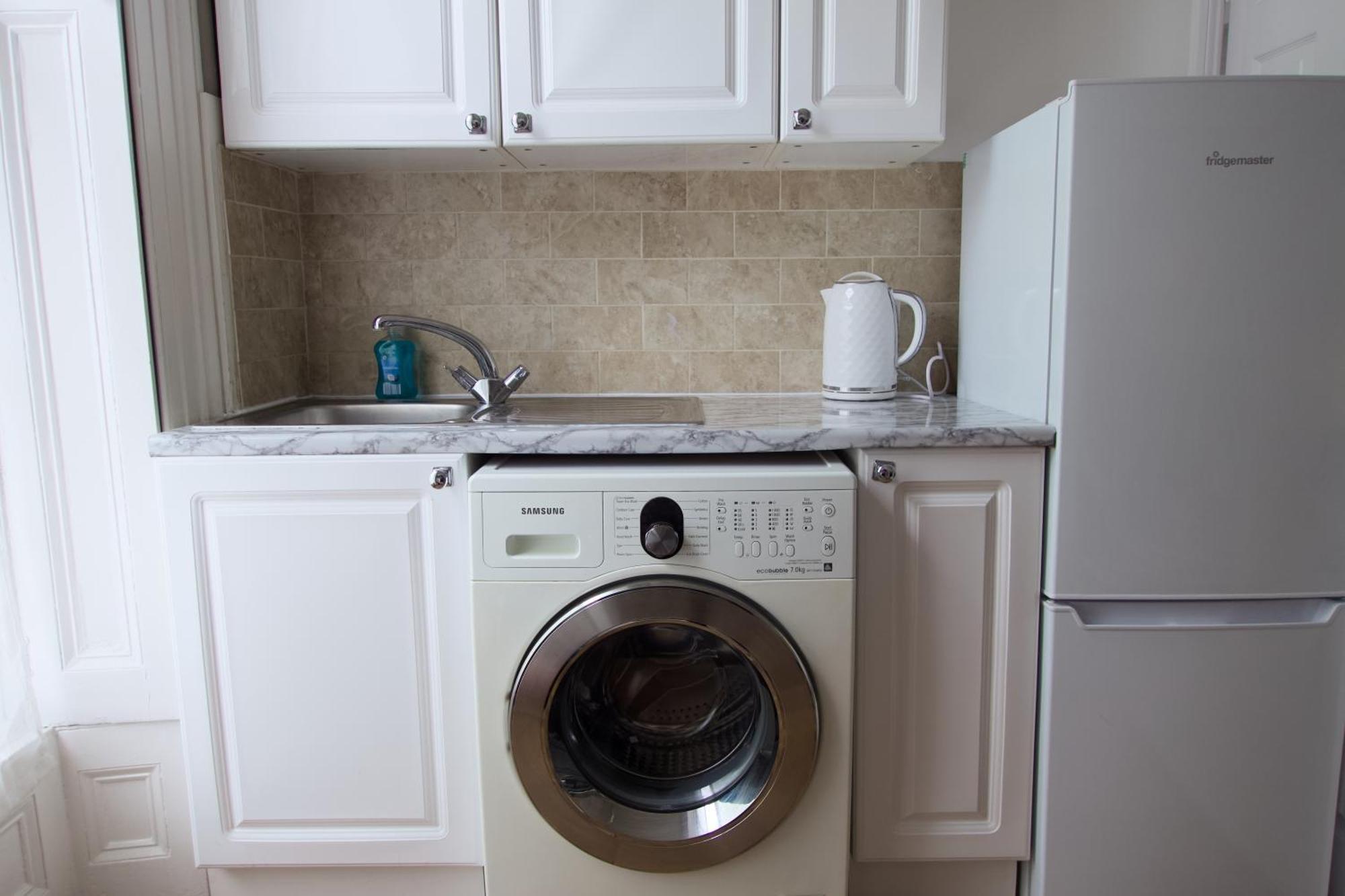 1 Bedroom Apartment - The Opal Τσέλτενχαμ Εξωτερικό φωτογραφία