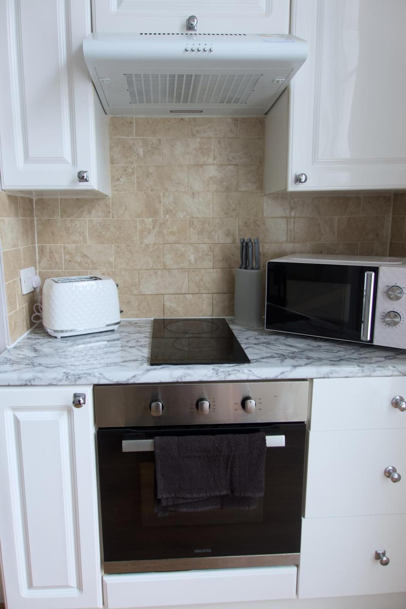 1 Bedroom Apartment - The Opal Τσέλτενχαμ Εξωτερικό φωτογραφία